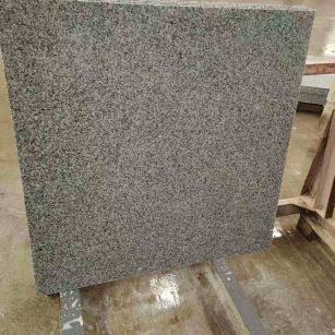 广东 芝麻白光面900*900，高地铁标准