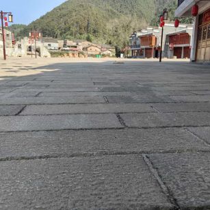 广东仿古石铺装效果