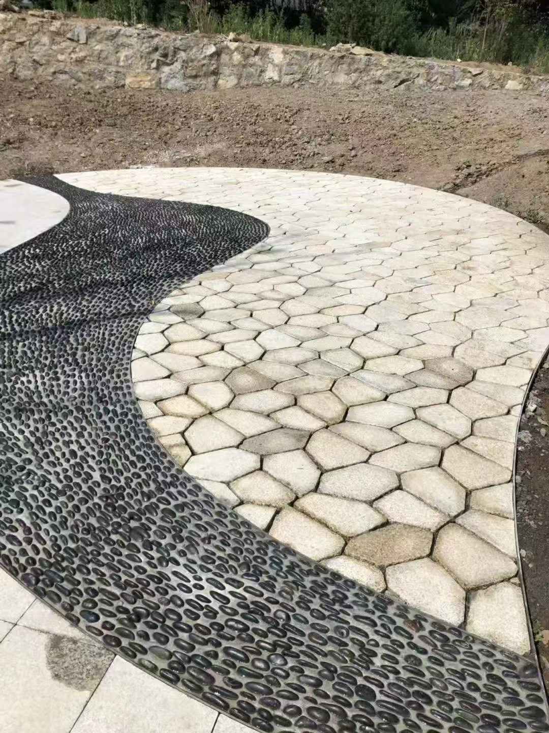 广东 黄金麻冰裂缝室外铺装效果完美展示