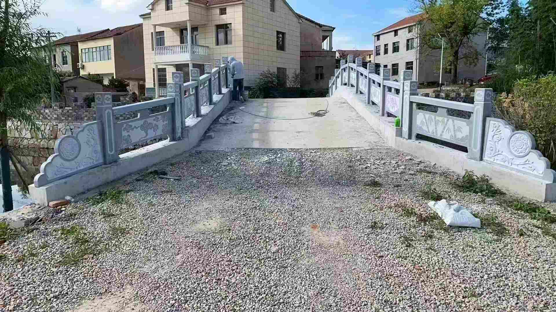 广东 芝麻灰花岗岩桥栏杆