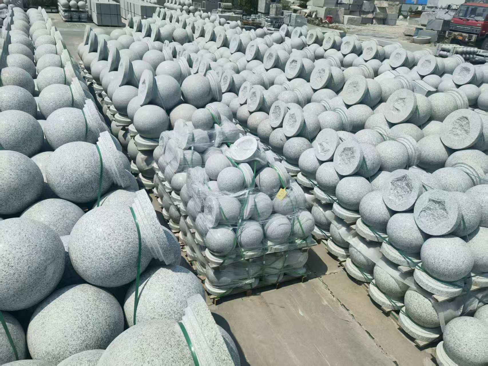 广东 花岗岩实心圆球，石球，挡车球，挡车石，车止石，路障石。