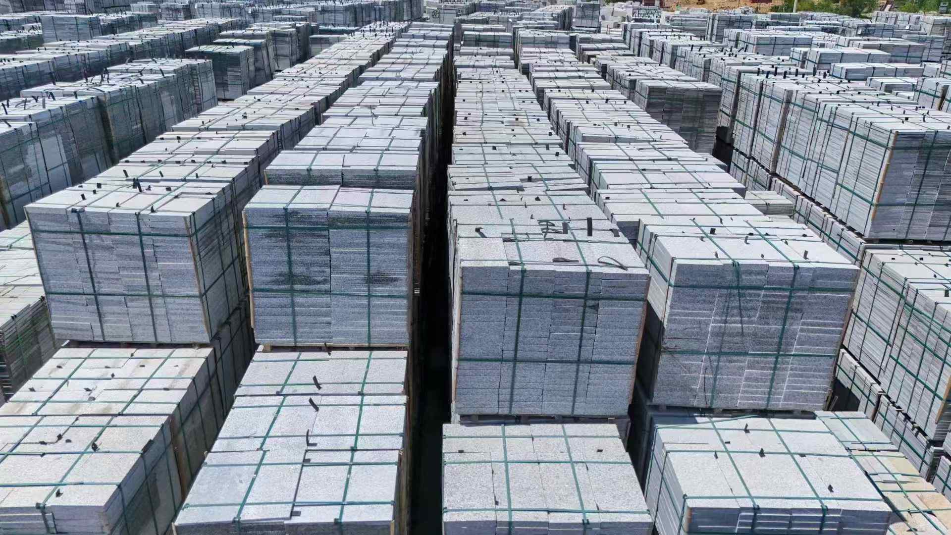 广东 芝麻白、芝麻灰、芙蓉白地铺成品，大量现货