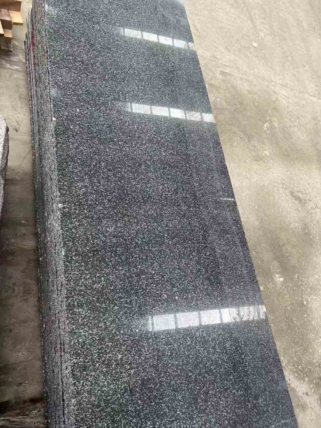 广东 芝麻黑光面