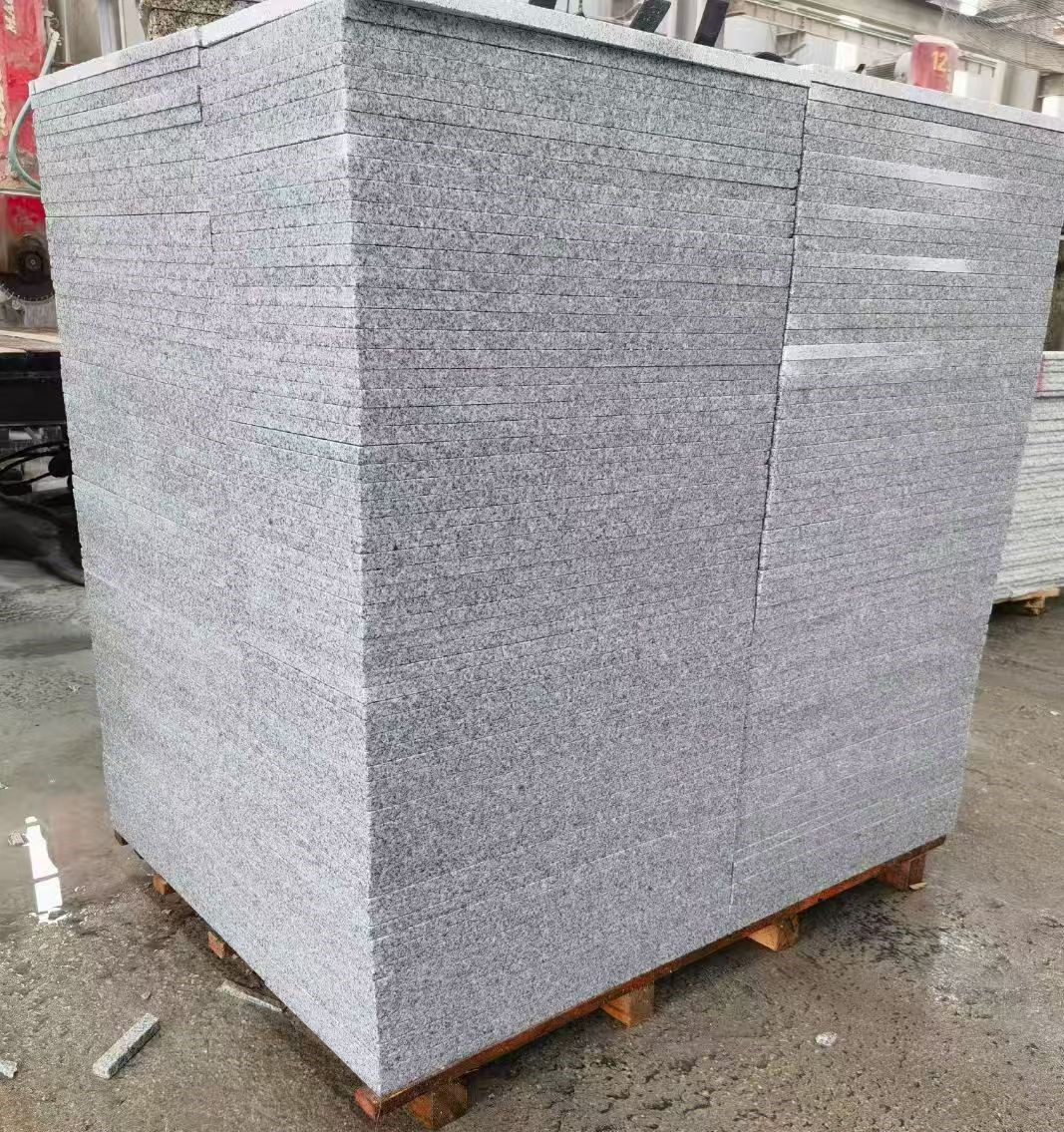 广东 火烧面地铺石，街道广场园林市政工程板，1.8~5.0厚均有现货